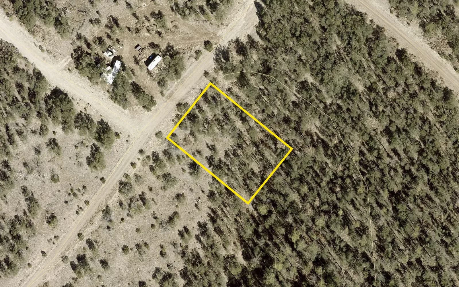 County 2026 aerial with the lot outlined in yellow